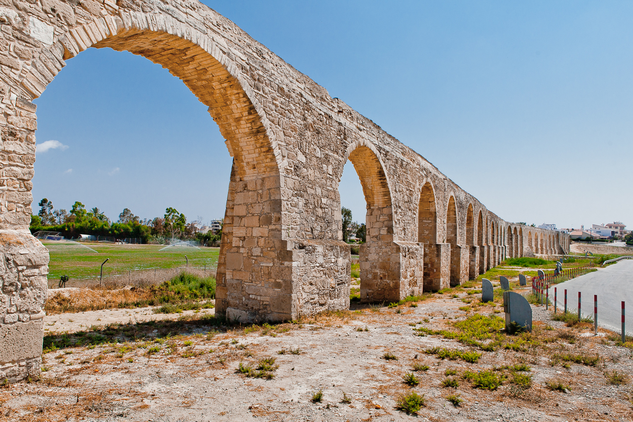Kameres Aqueduct