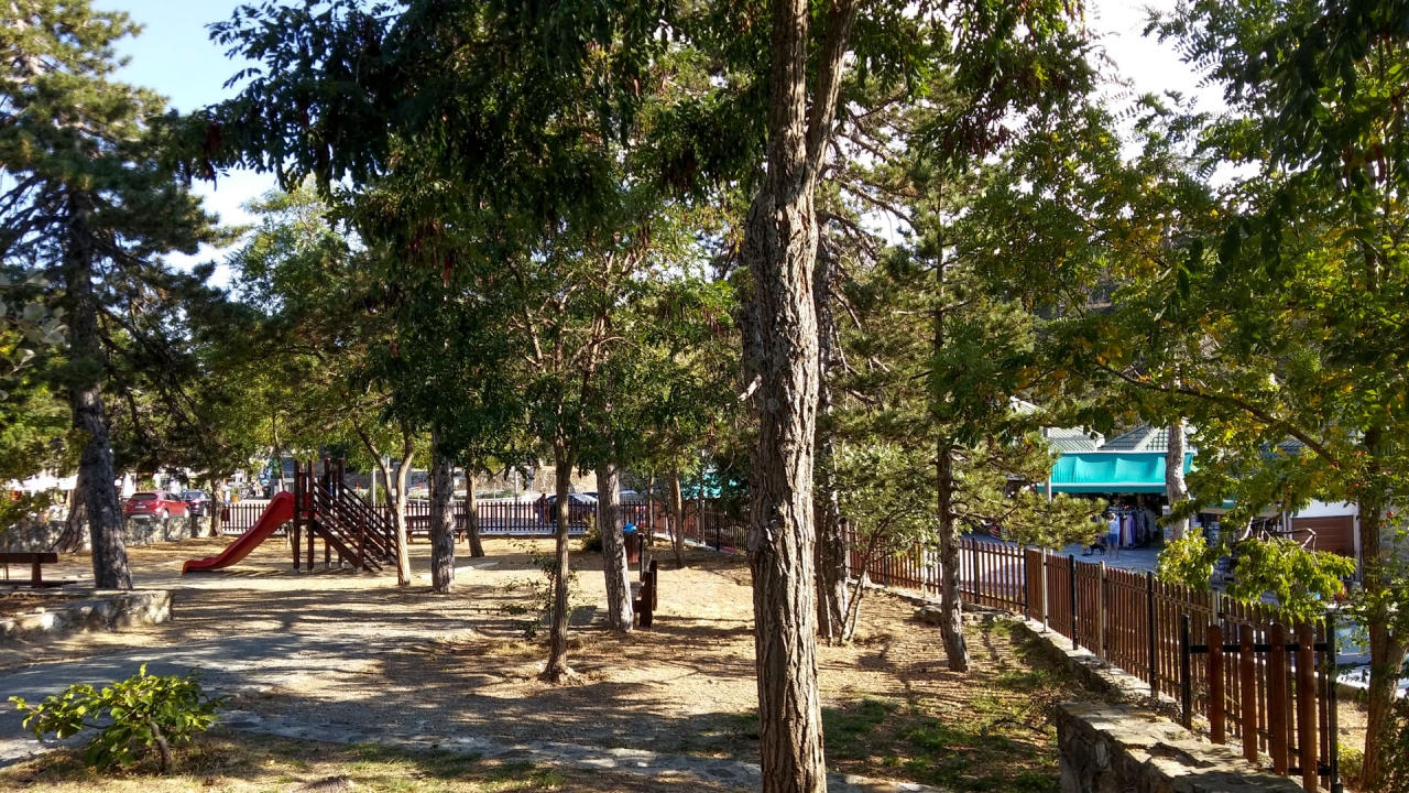 Троодосская площадь, Кипр