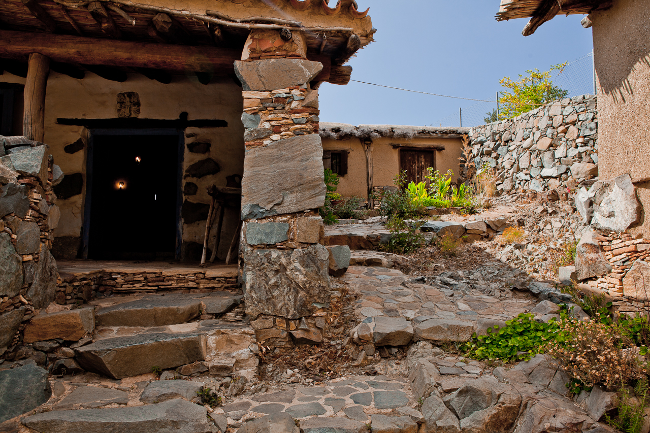 Fikardou village