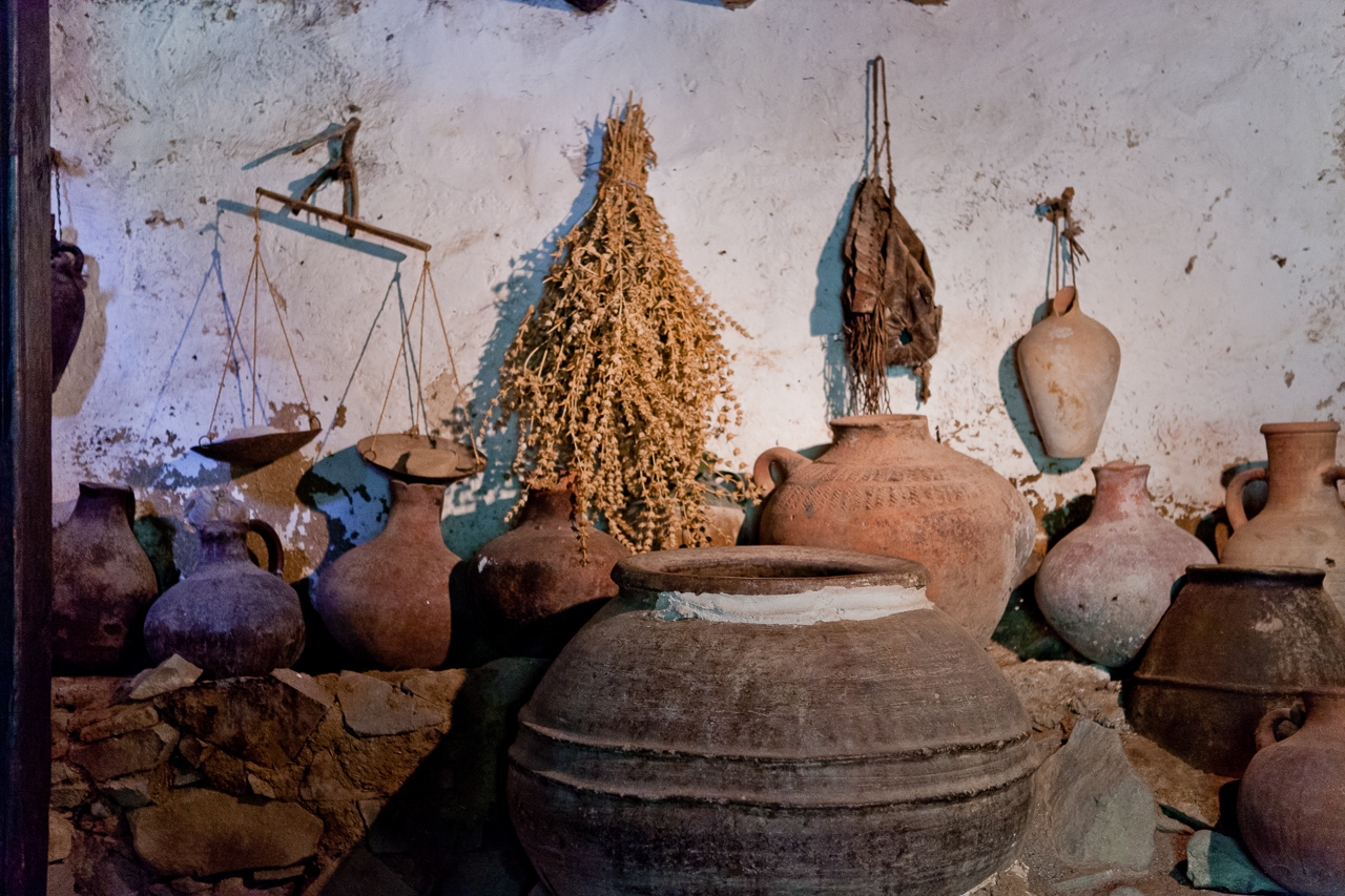 Fikardou village