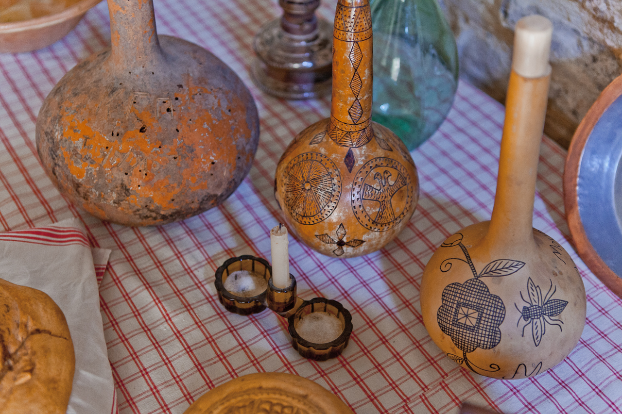 Bee &amp; Embroidery Museum, Kato Drys village