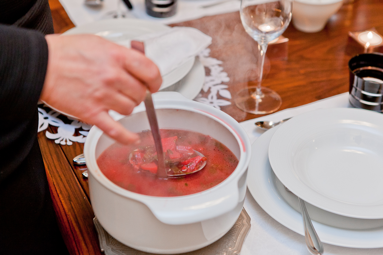 Vegetarian beetroot soup