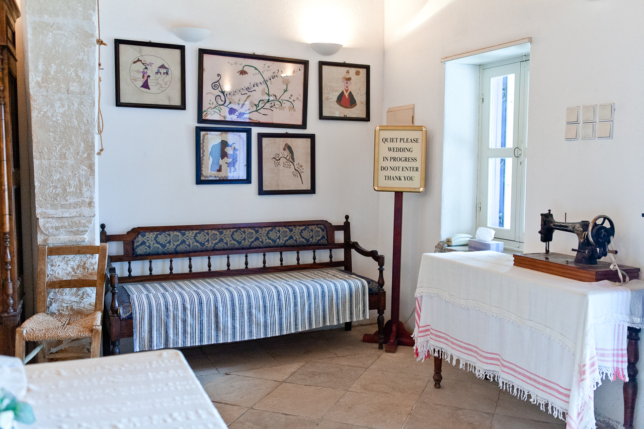 Traditional house in Deryneia
