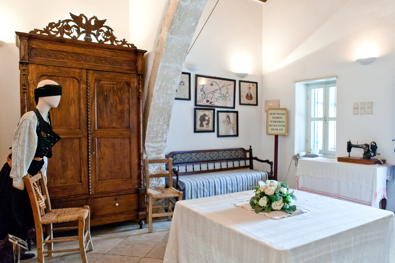 Traditional house in Deryneia