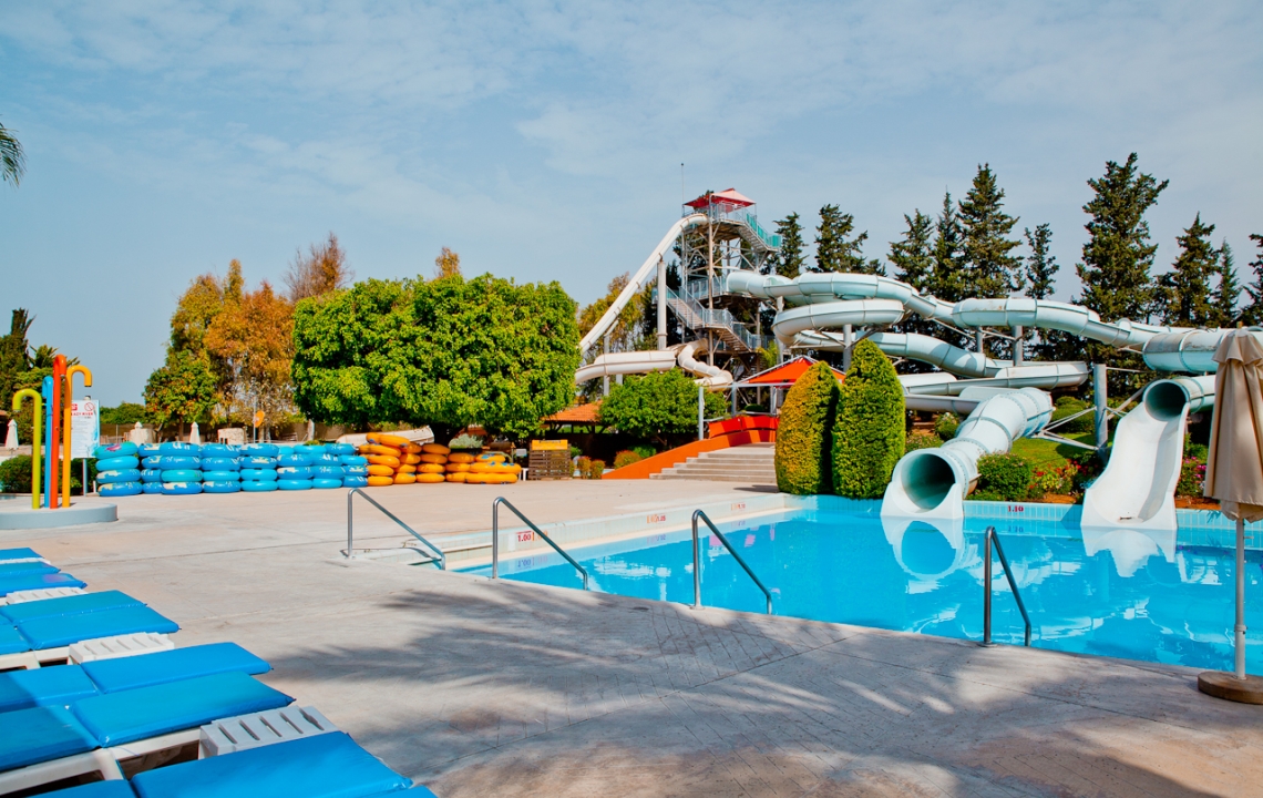 Fasouri Watermania — большой аквапарк на Кипре рядом с Лимассолом Fasouri Watermania — большой аквапарк на Кипре рядом с Лимассолом