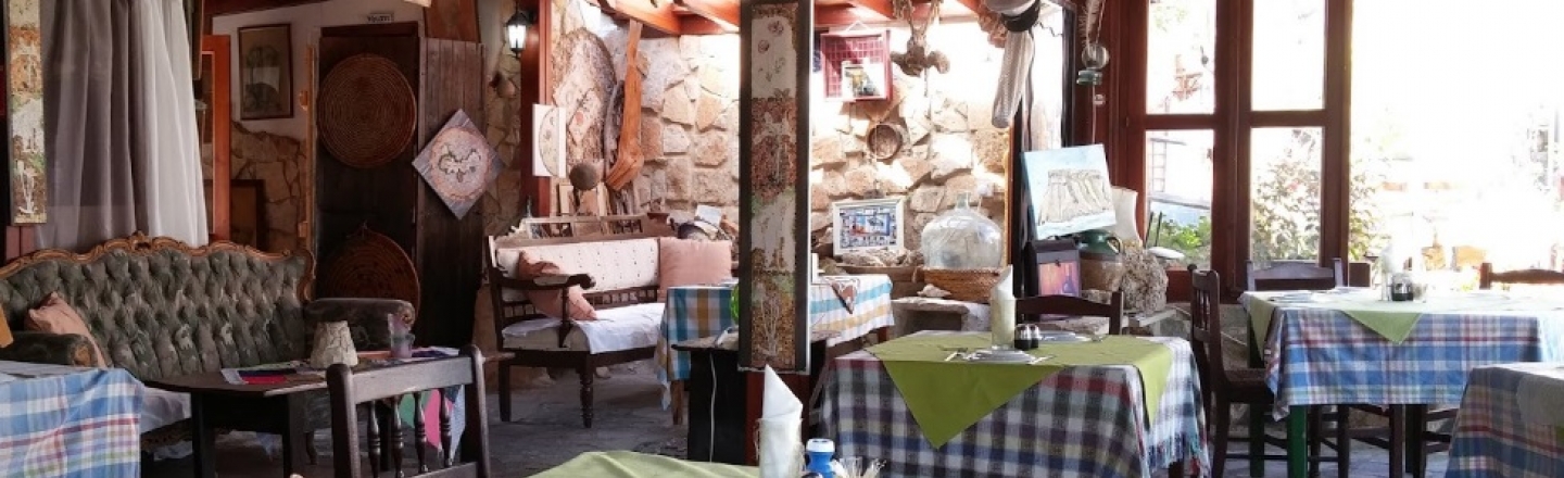 Кафе The Mediterranean Art Gallery and Bistro в Пафосе