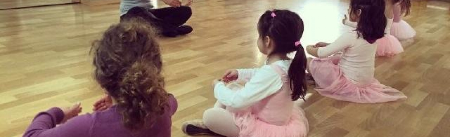 La Ronda School of Music and Ballet, школа музыки и балета La Ronda в Никосии
