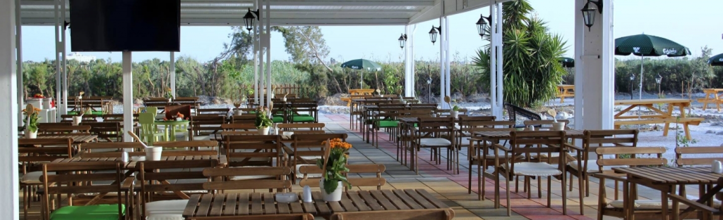 Restolake, ресторан «Рестолэйк» в Ороклини, Ларнака