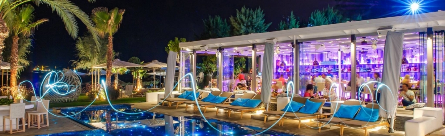 Ресторан и бар Columbia Beach в Лимассоле