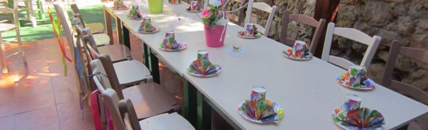 YOLO Café Garden – кафе с садом в центре Ларнаки