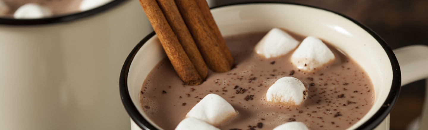 Hot drink with carob