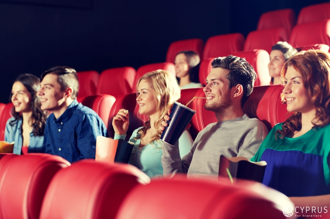 Сходить в кино на поздний сеанс в K-Cineplex